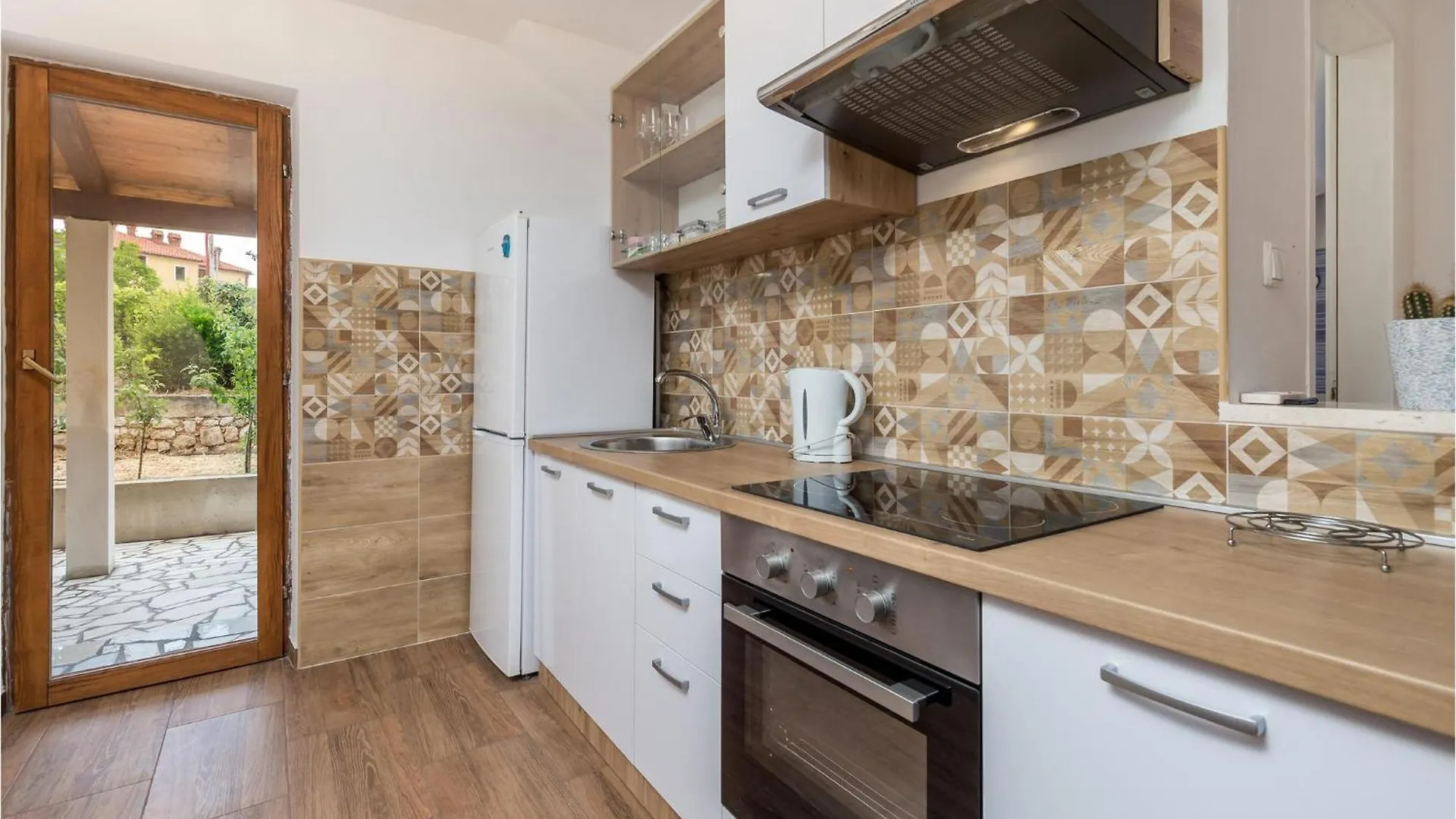 Nice Apartment In Cres With Kitchen 0*,  Croatia